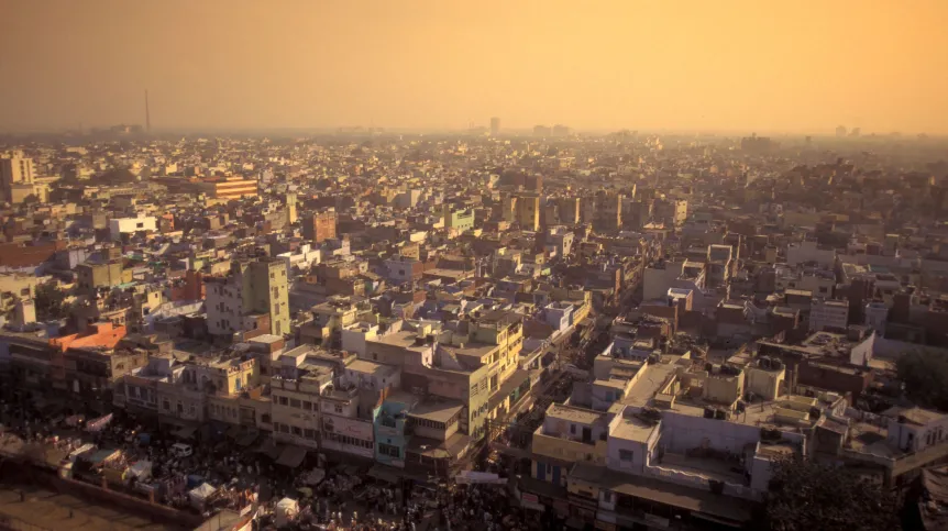 Индия/ Почти 25 тысяч случаи теплового удара; по меньшей мере 56 человек погибли от жары